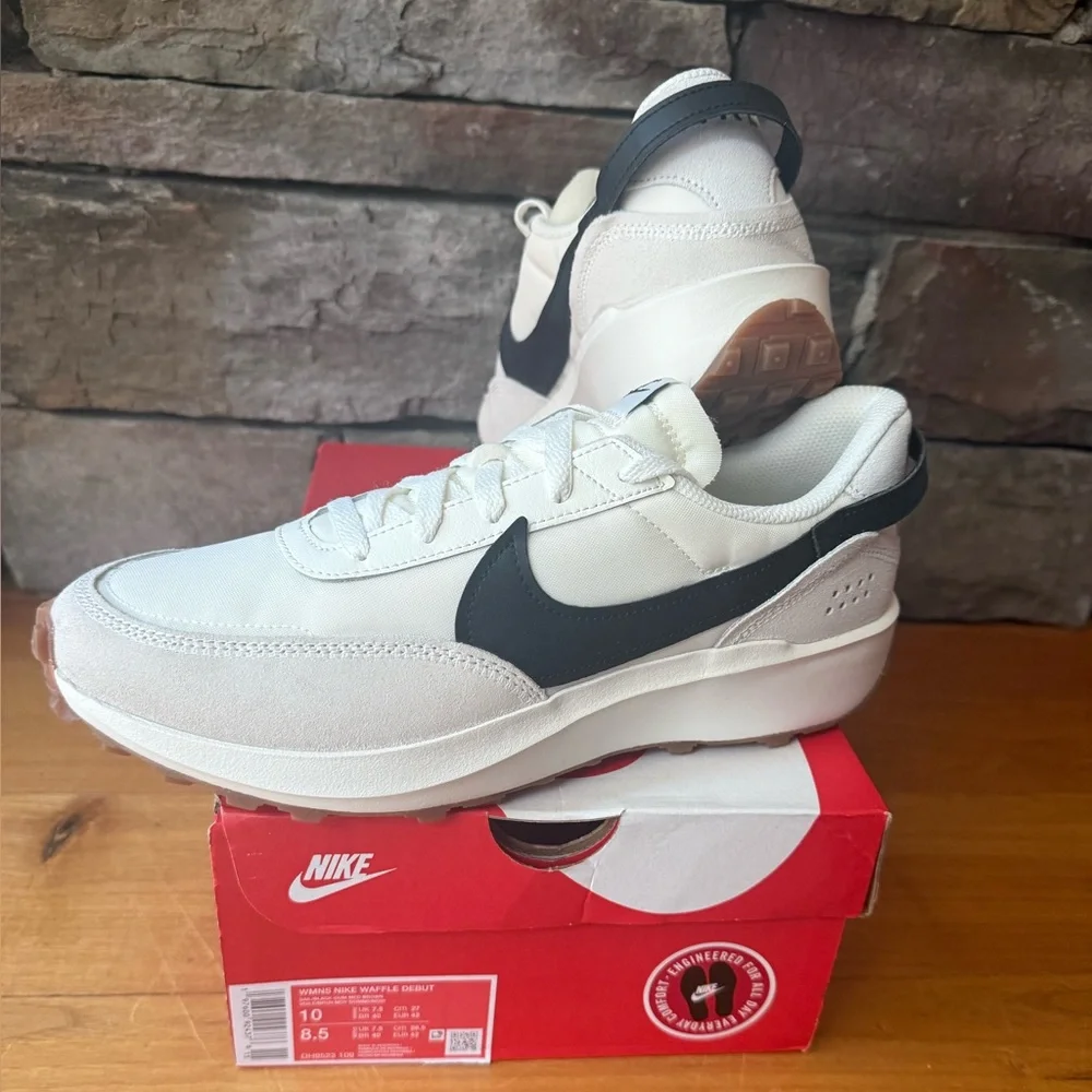 NIB/New Nike Waffle Debut 8.5M/10W - Picture 1 of 5